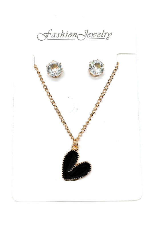 Heart Design Necklace Set