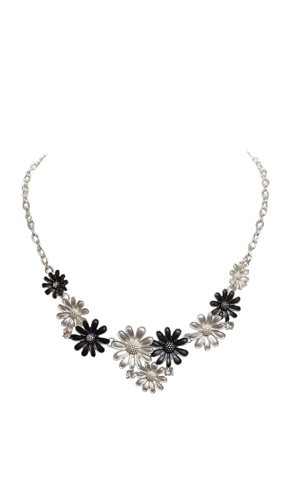 Silver Black Daisy Design Metal Necklace Set