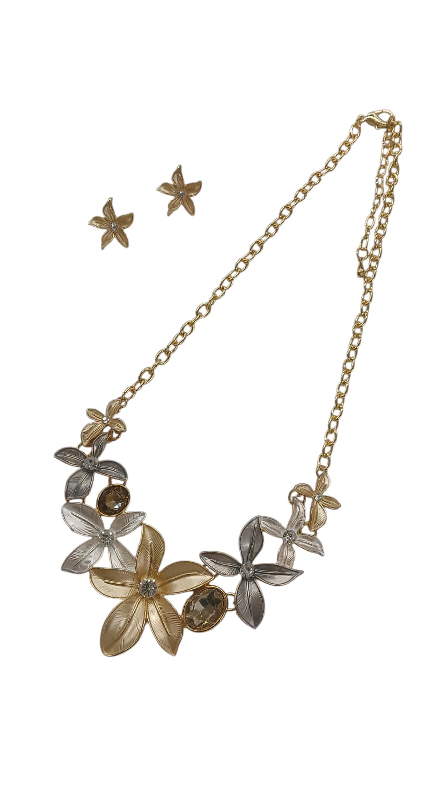 Gold Lily Flower Design Metal Necklace Set