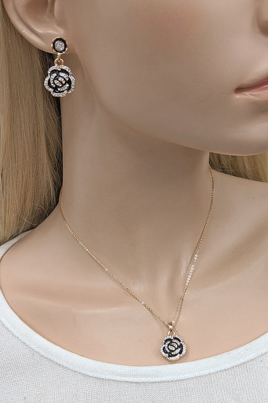 Gold Plated Flower Pendant Necklace Set