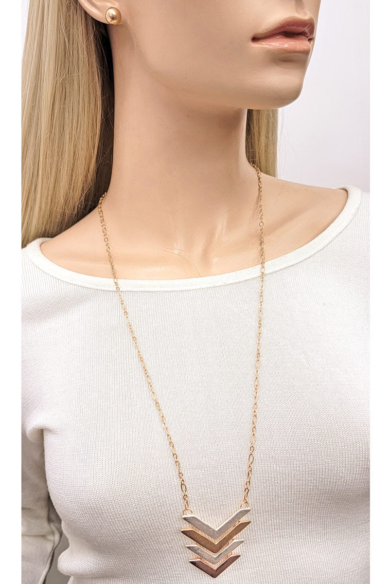 Multi Color Arrow Necklace Set