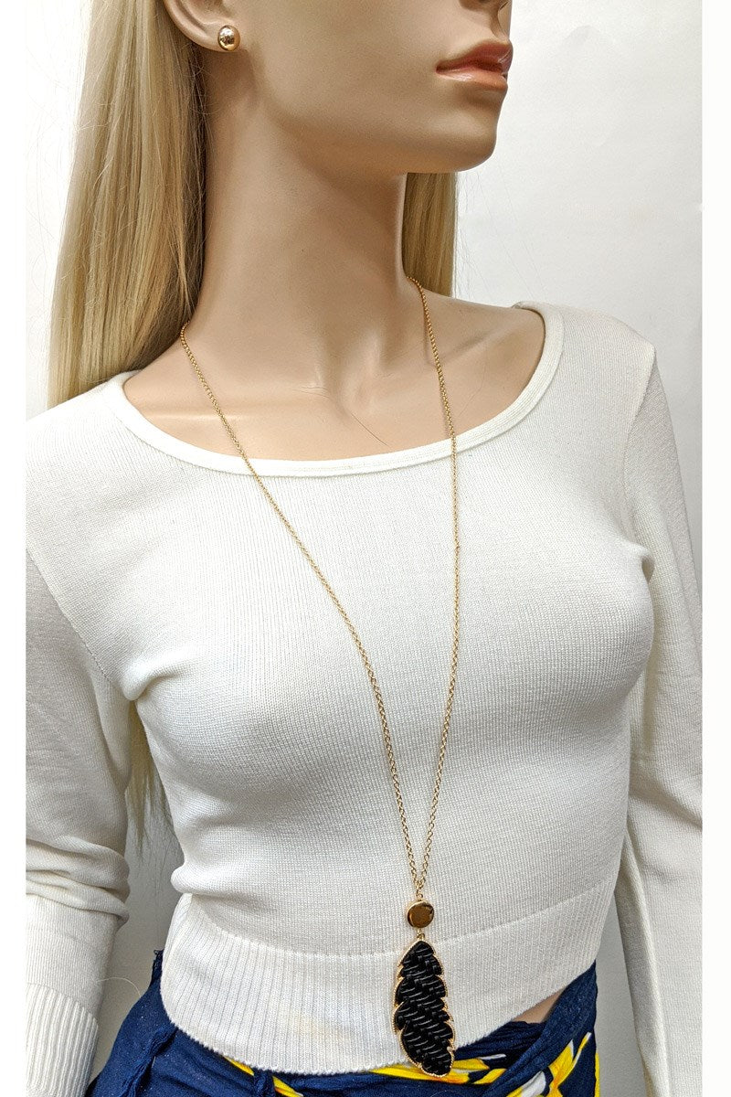 Black Color Vegan Leather Necklace & Earrings Set